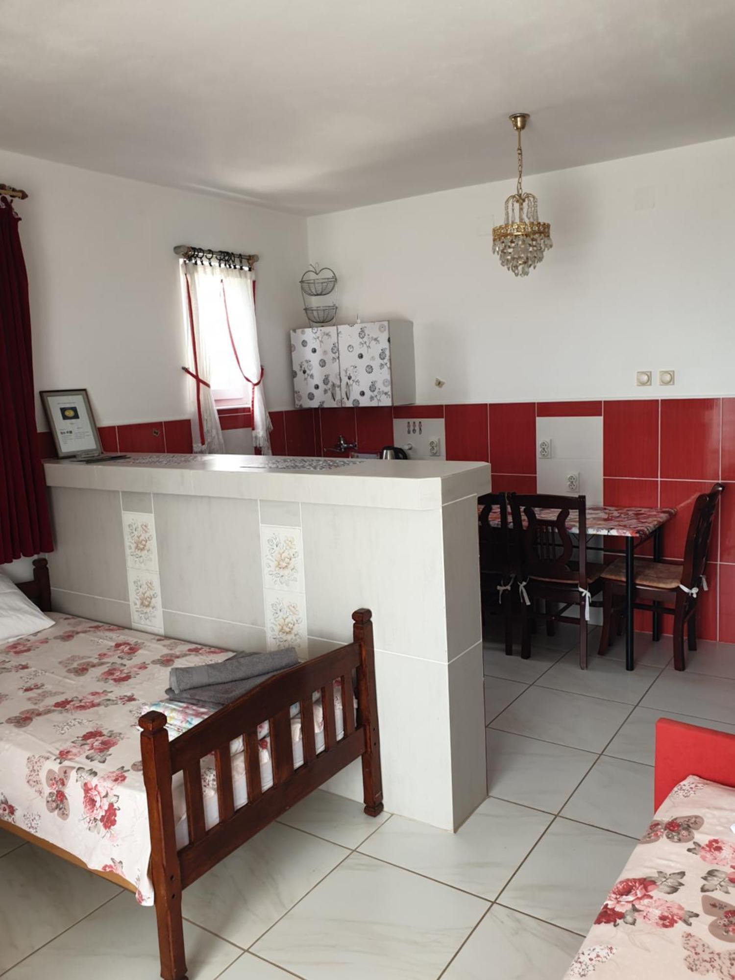 Montenegrinbeautystar Bar Esterno foto